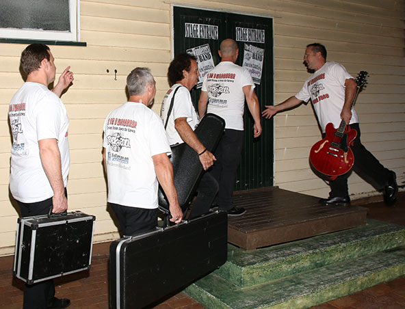 Brisbane Rock n Roll Band - The Wanderers